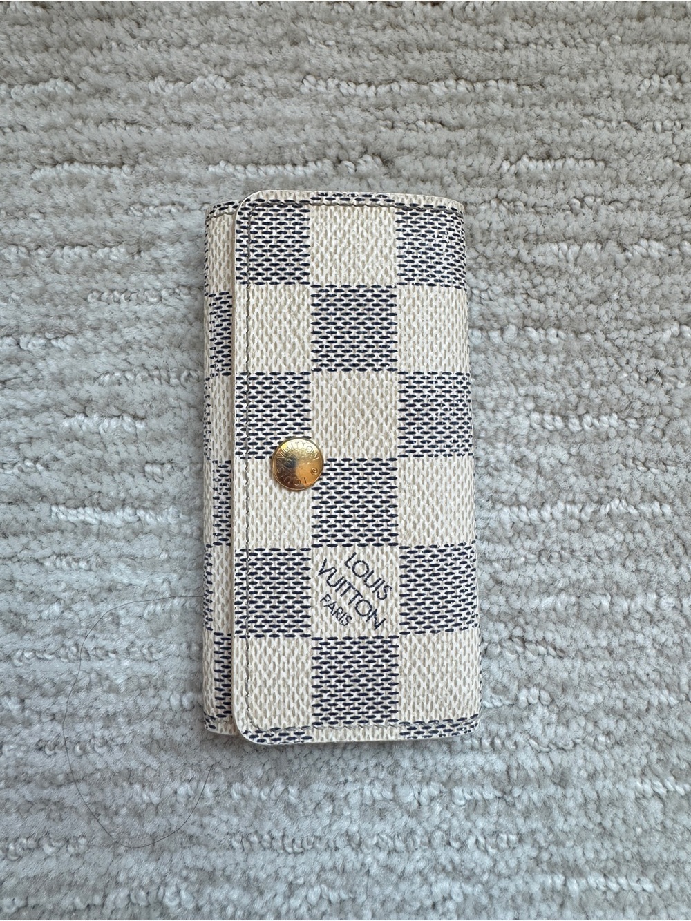 (Auth) Louis Vuitton Damier Azur Key holder
